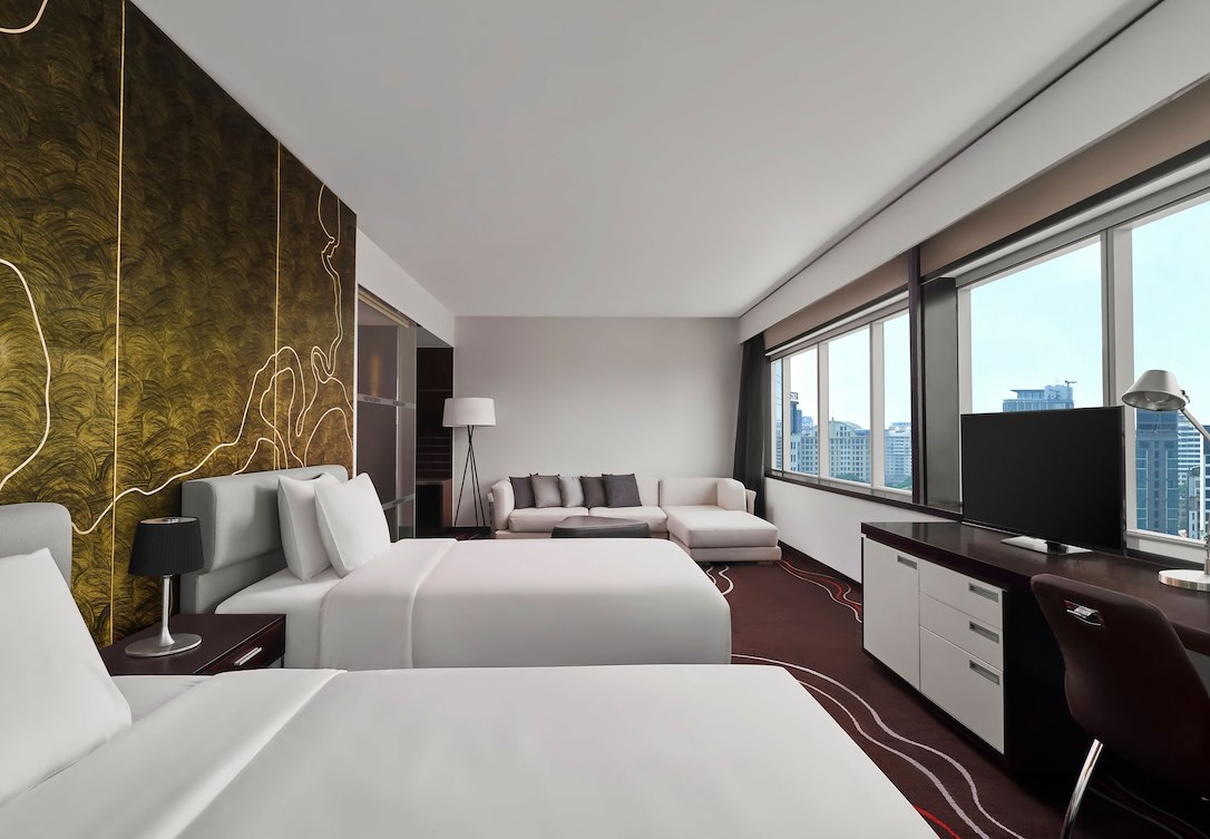 Deluxe River View